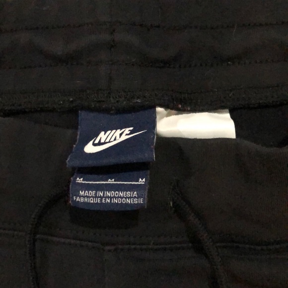 Nike pants - Picture 3 of 4